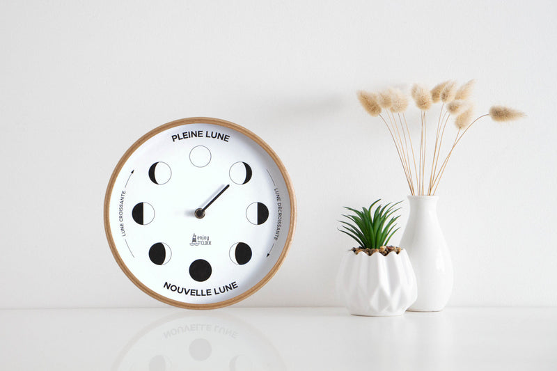 Horloge Lunaire Blanche assemblée en Bretagne